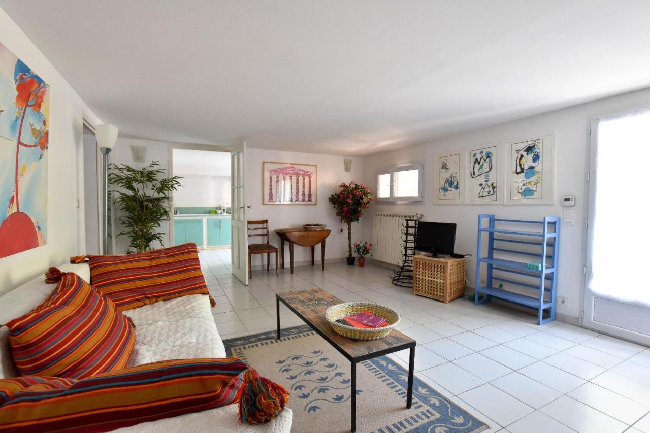 Moulin Rose, Parking - Jardin Apartment Арл Екстериор снимка