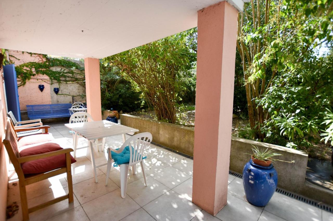 Moulin Rose, Parking - Jardin Apartment Арл Екстериор снимка