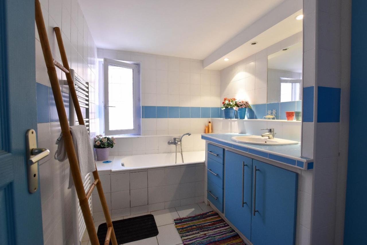 Moulin Rose, Parking - Jardin Apartment Арл Екстериор снимка